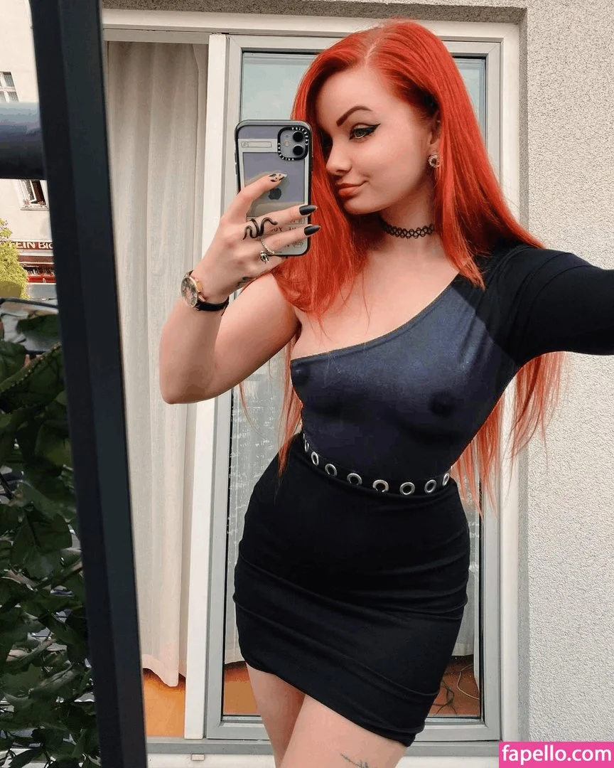 Analag.a Onlyfans Photo Gallery 