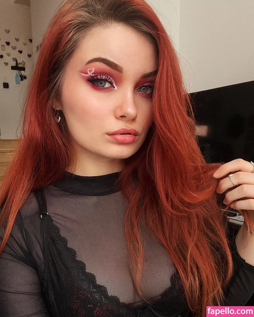 Analag.a Onlyfans Photo Gallery 