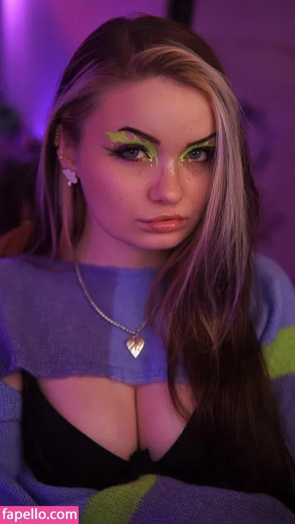 Analag.a Onlyfans Photo Gallery 