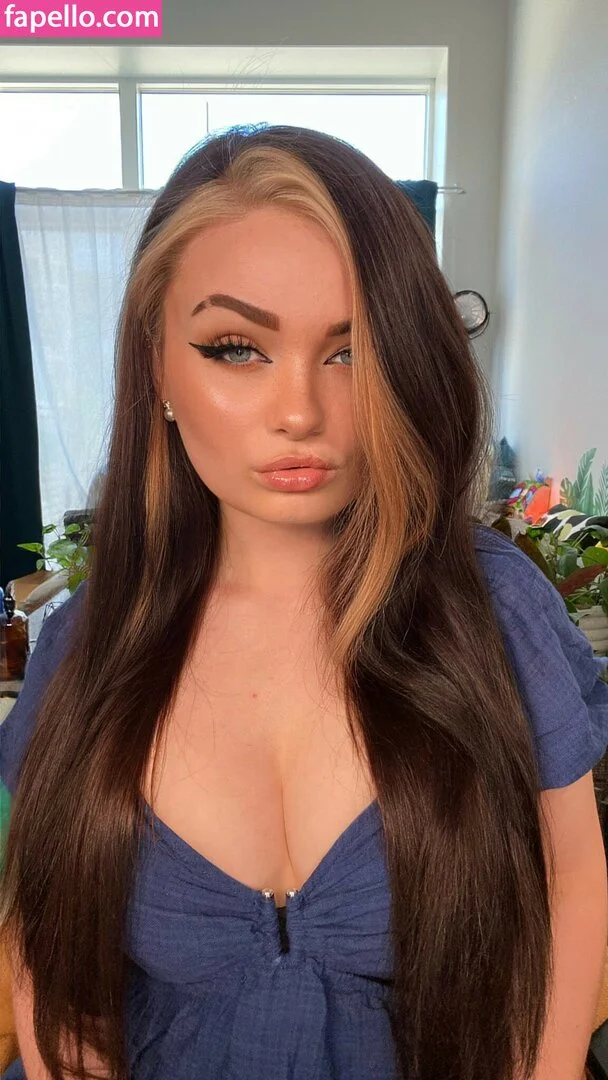 Analag.a Onlyfans Photo Gallery 