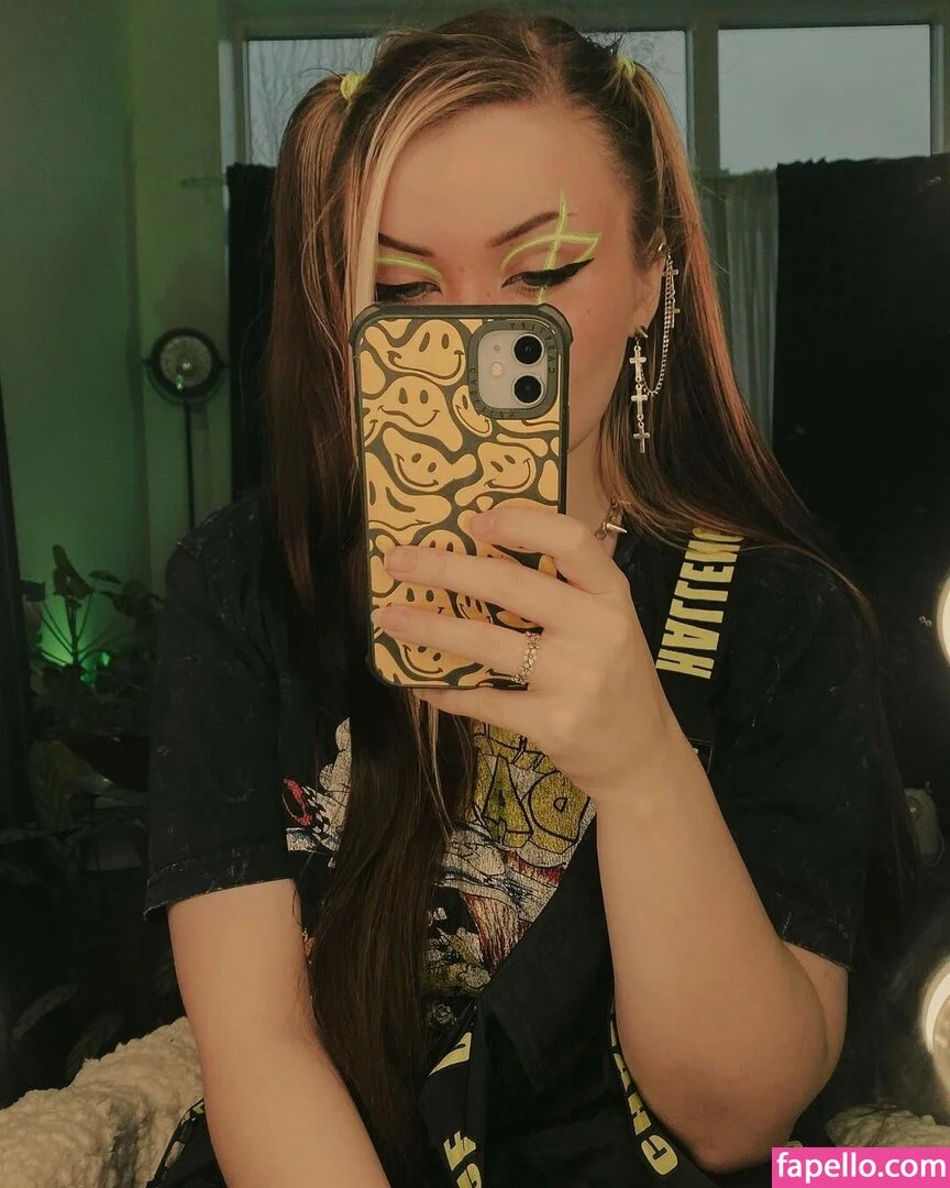 Analag.a Onlyfans Photo Gallery 