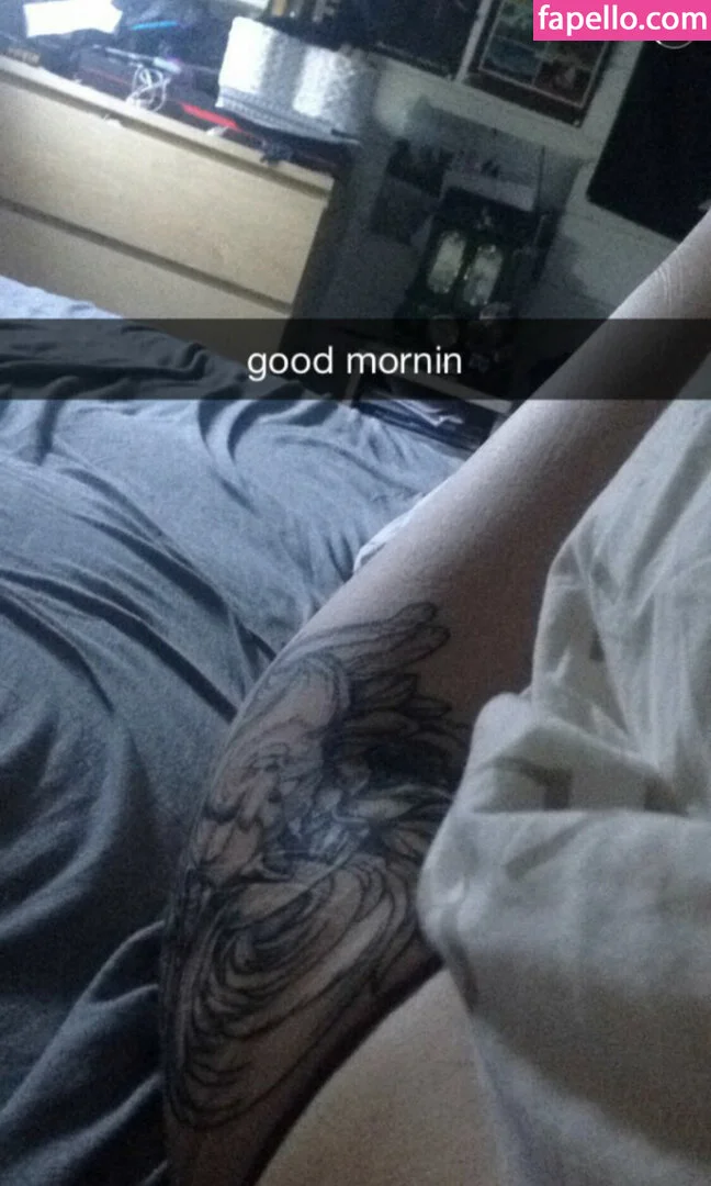 Analag.a Onlyfans Photo Gallery 