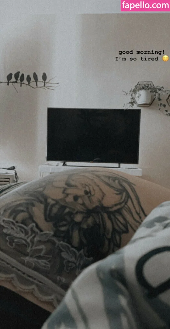 Analag.a Onlyfans Photo Gallery 