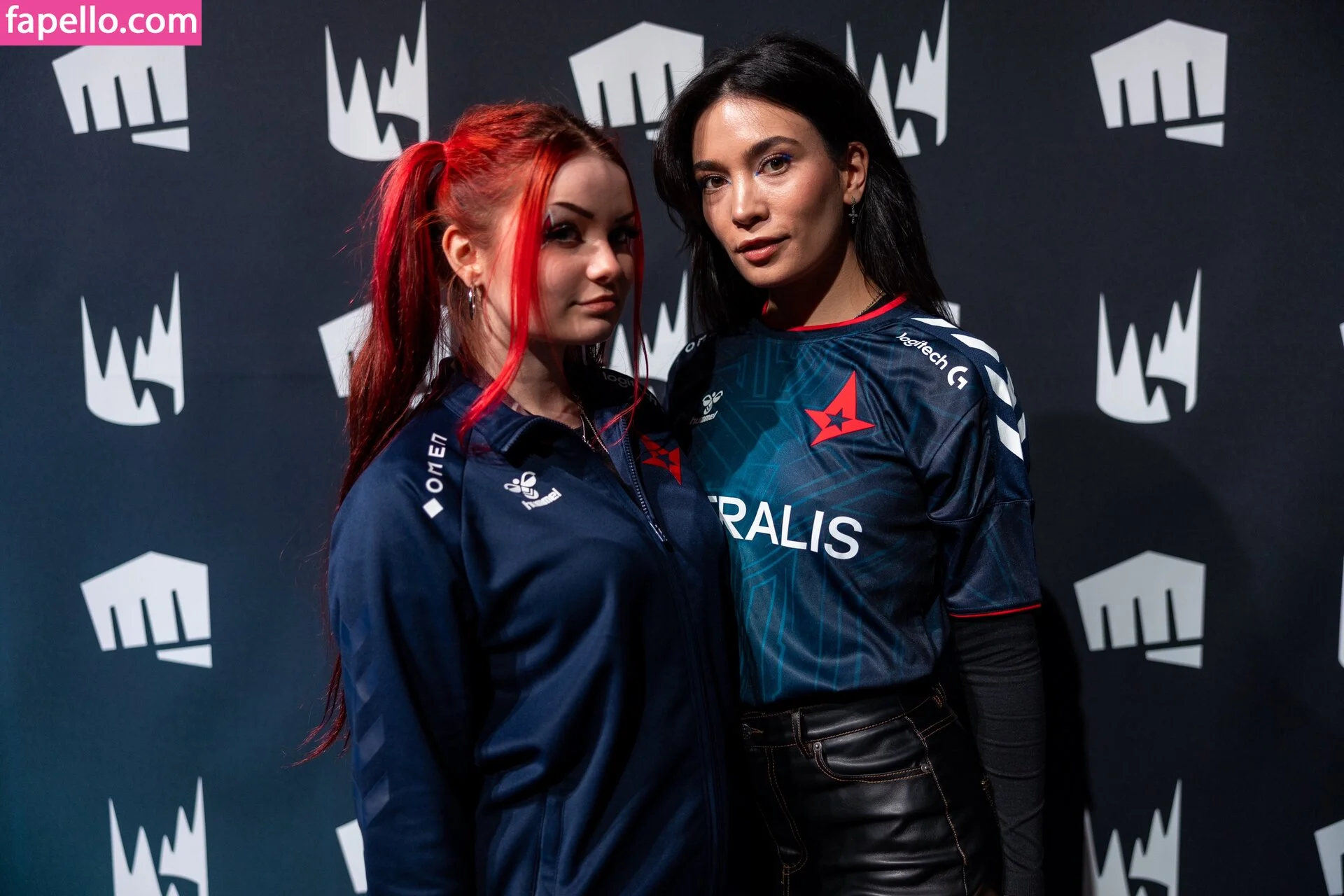 Analag.a Onlyfans Photo Gallery 