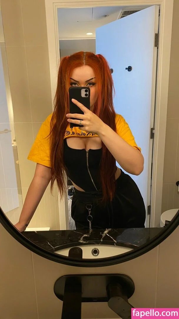 Analag.a Onlyfans Photo Gallery 