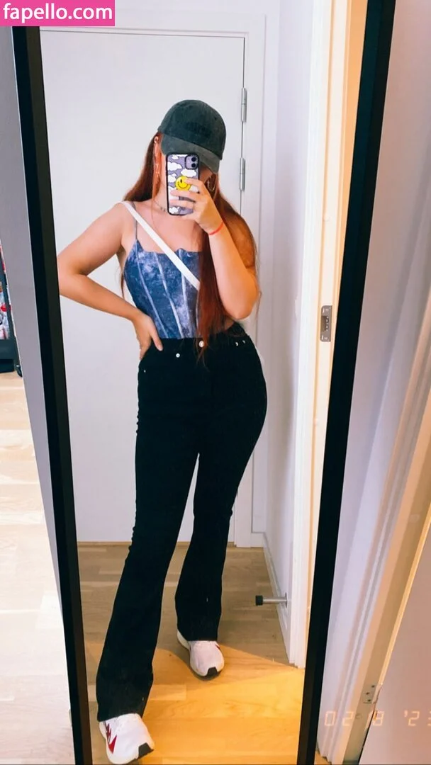 Analag.a Onlyfans Photo Gallery 