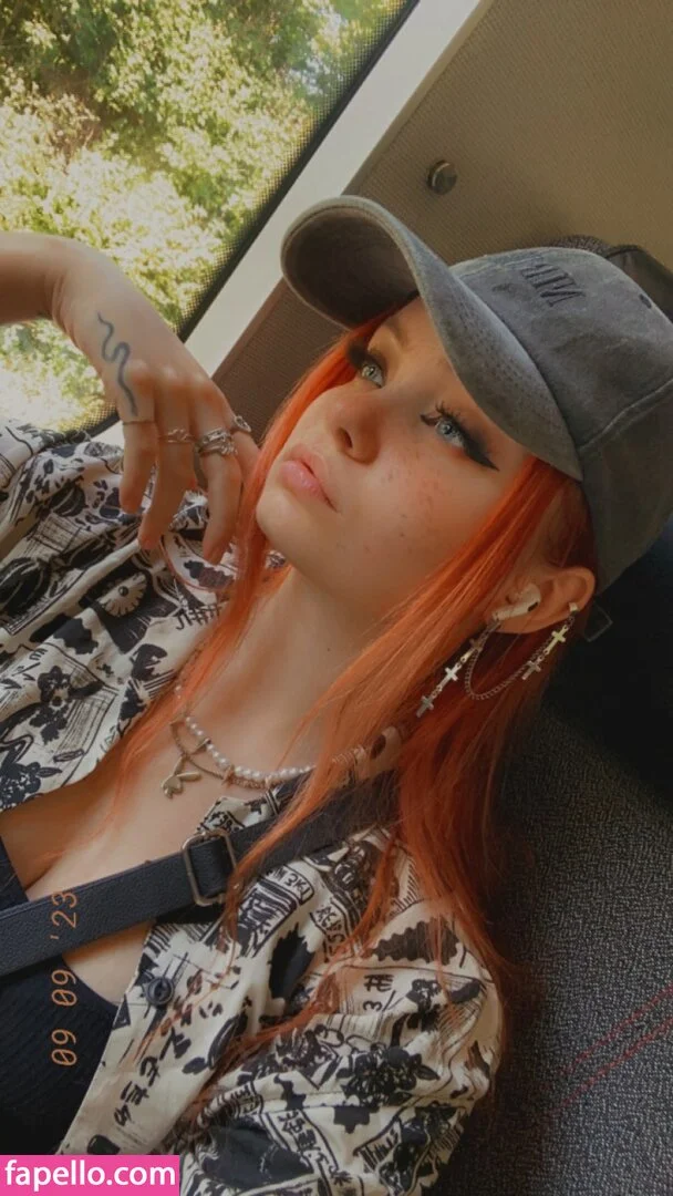 Analag.a Onlyfans Photo Gallery 