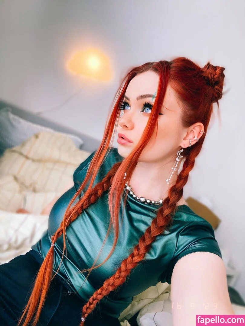 Analag.a Onlyfans Photo Gallery 