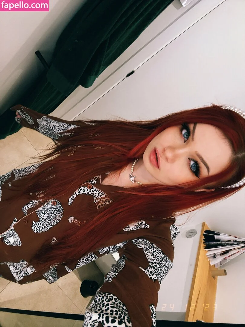 Analag.a Onlyfans Photo Gallery 