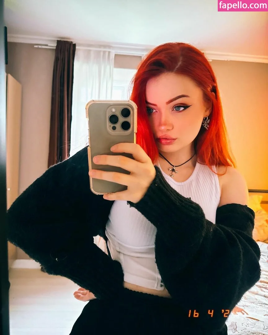 Analag.a Onlyfans Photo Gallery 