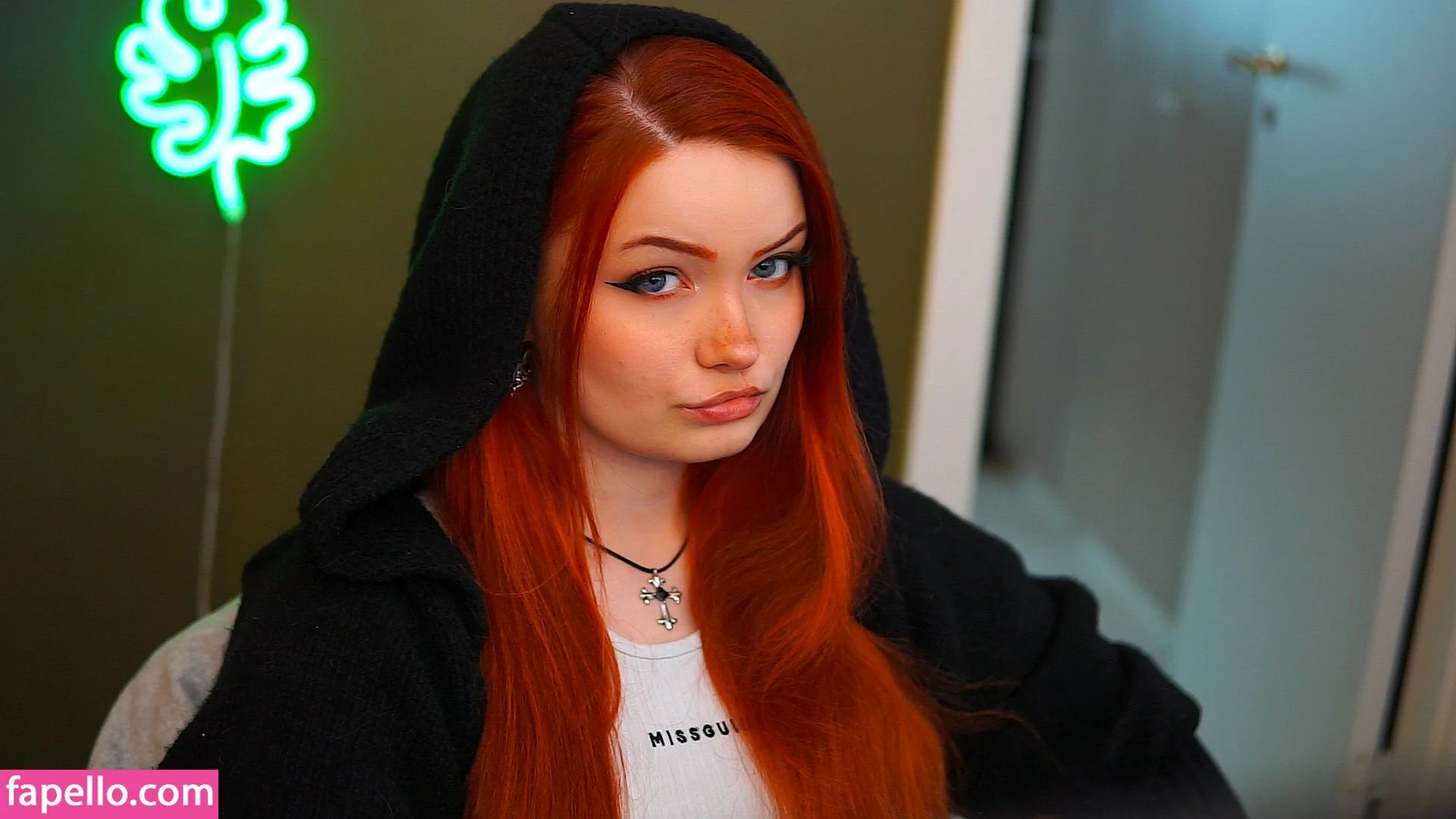 Analag.a Onlyfans Photo Gallery 