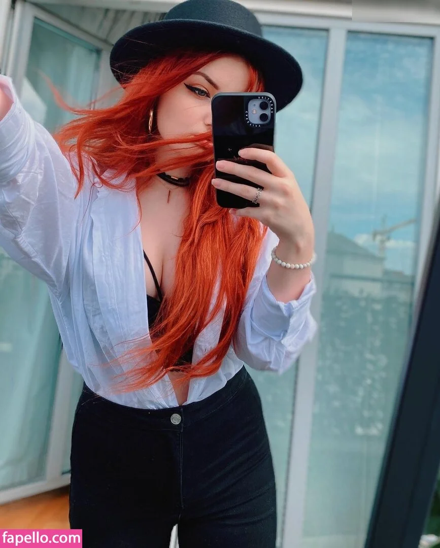 Analag.a Onlyfans Photo Gallery 