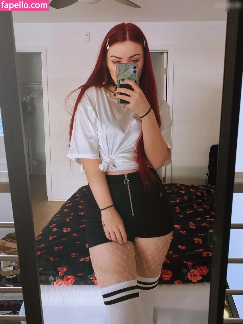 Analag.a Onlyfans Photo Gallery 