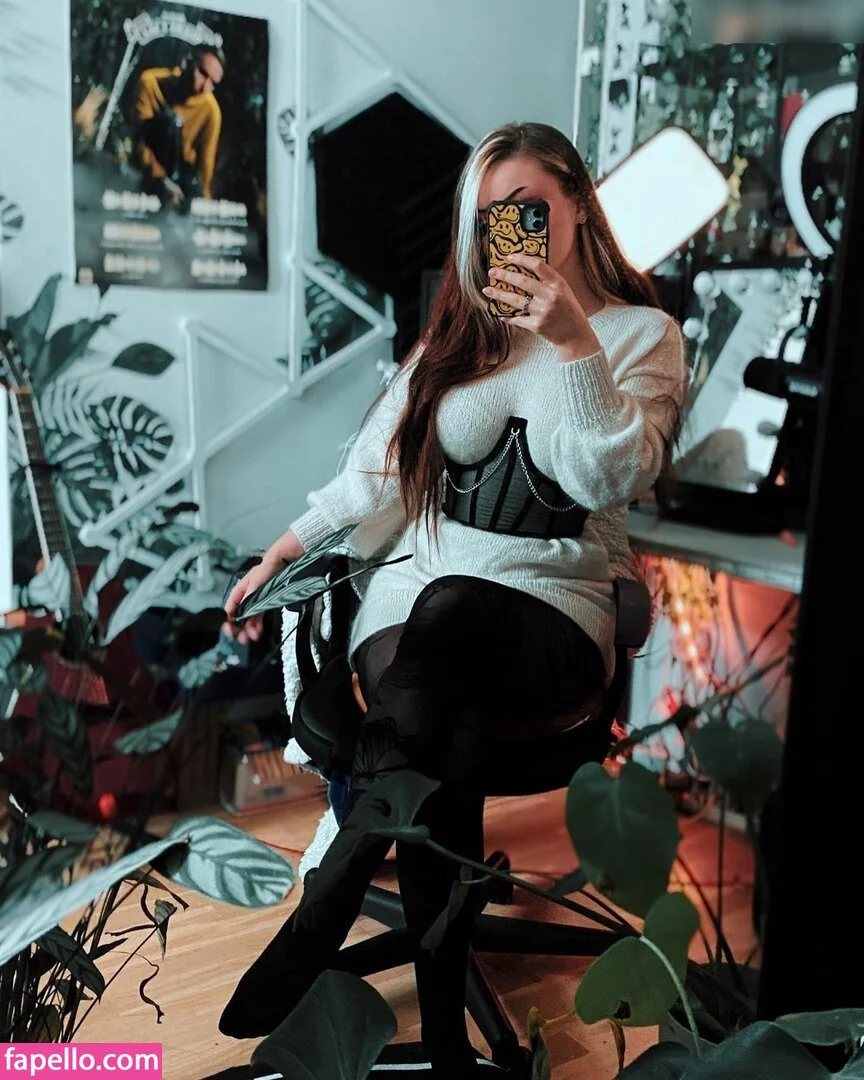 Analag.a Onlyfans Photo Gallery 