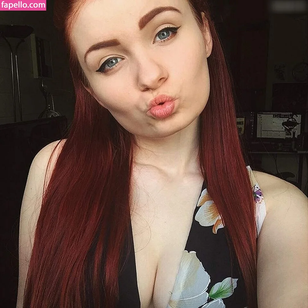 Analag.a Onlyfans Photo Gallery 