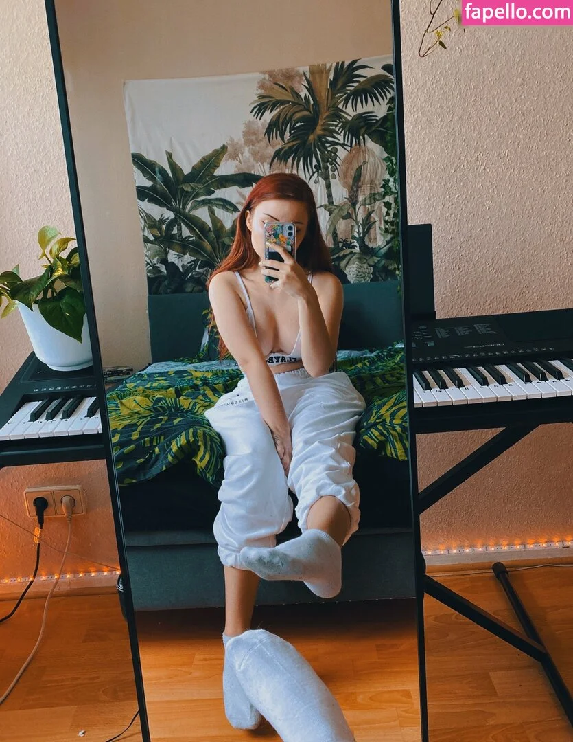 Analag.a Onlyfans Photo Gallery 