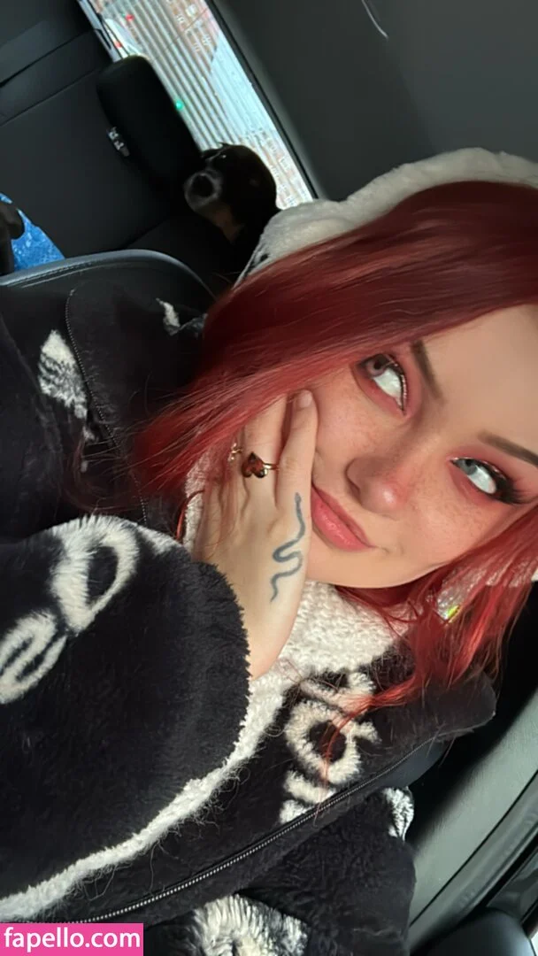 Analag.a Onlyfans Photo Gallery 