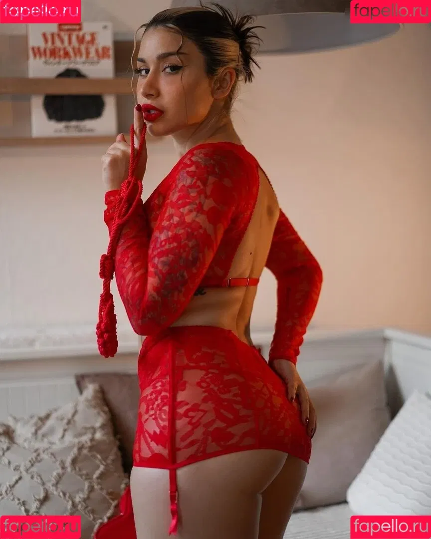 Salome Sylvana Onlyfans Photo Gallery 