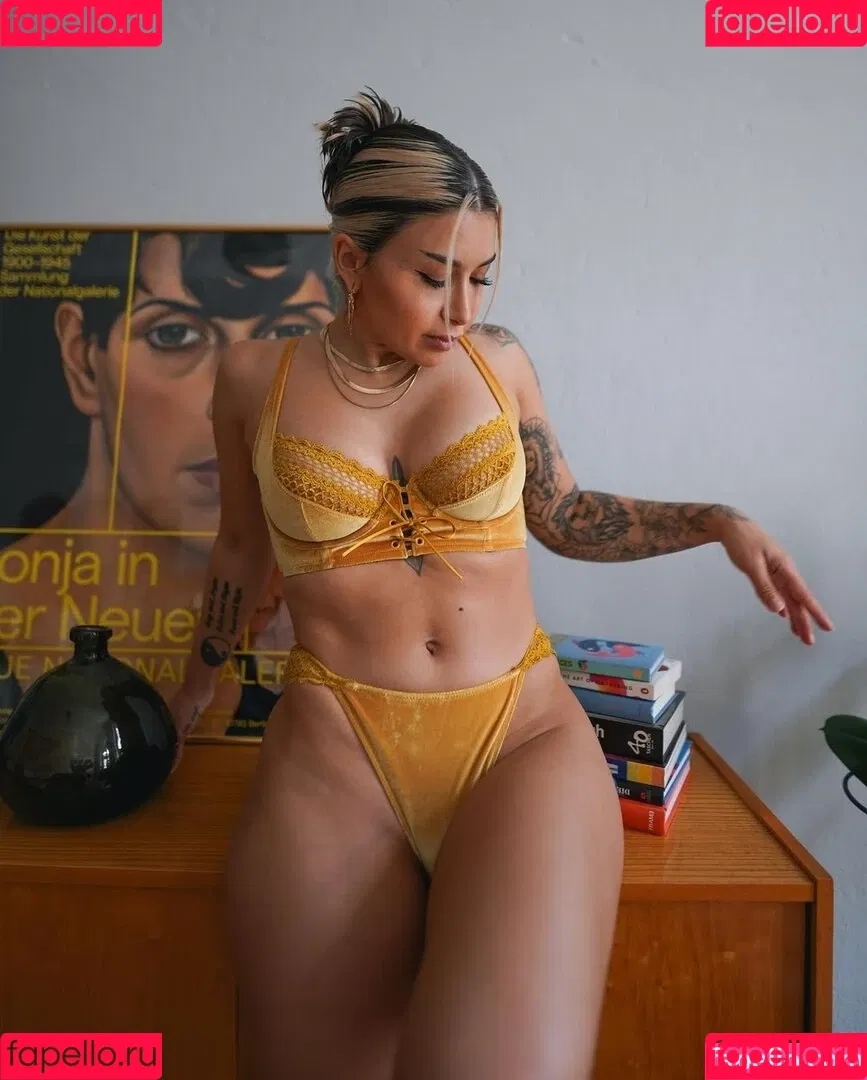 Salome Sylvana Onlyfans Photo Gallery 
