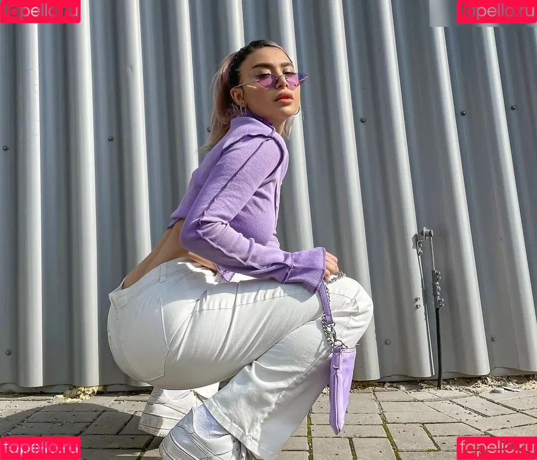 Salome Sylvana Onlyfans Photo Gallery 