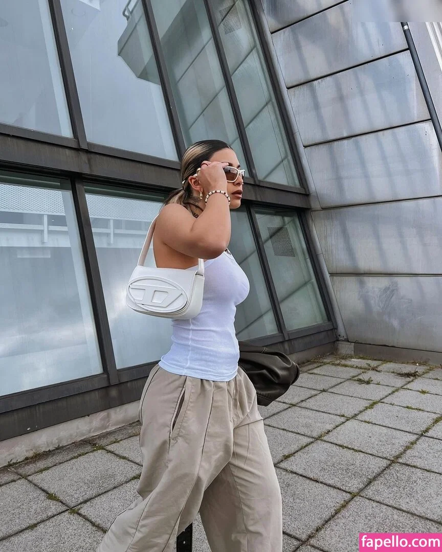 Salome Sylvana Onlyfans Photo Gallery 