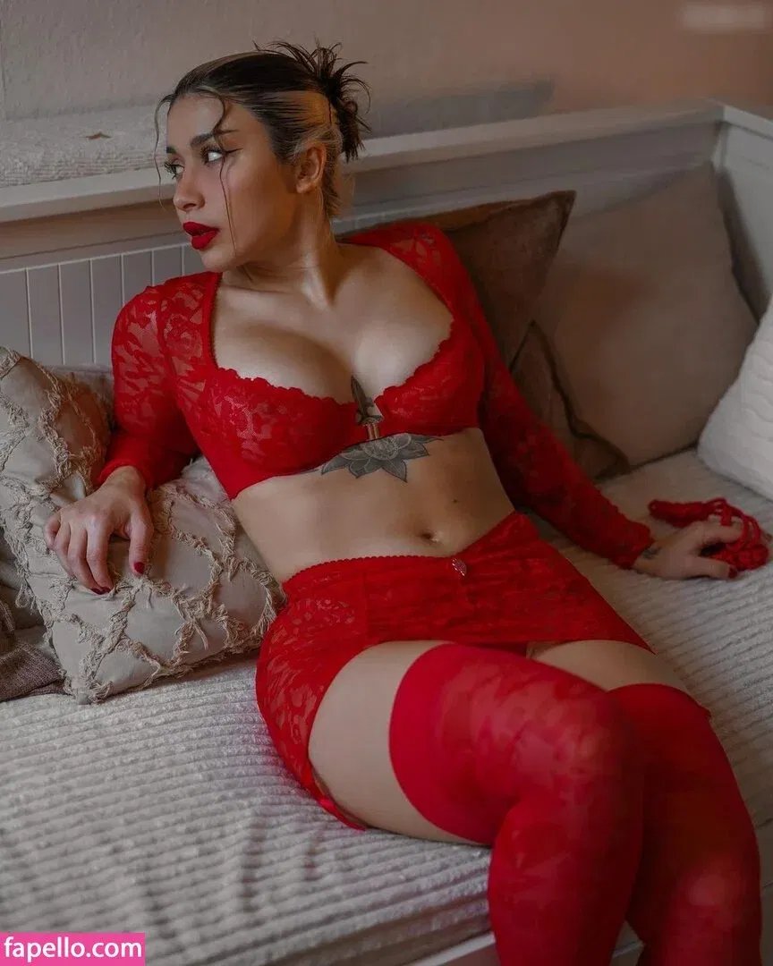 Salome Sylvana Onlyfans Photo Gallery 