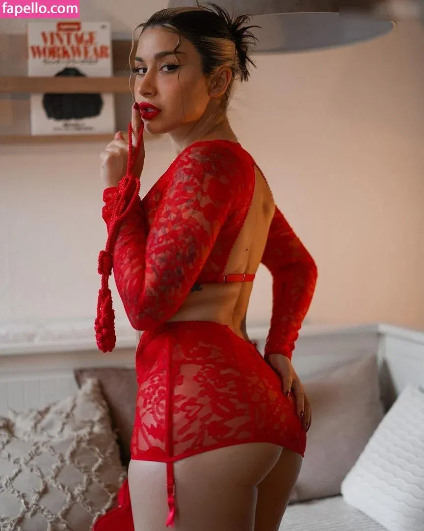 Salome Sylvana Onlyfans Photo Gallery 