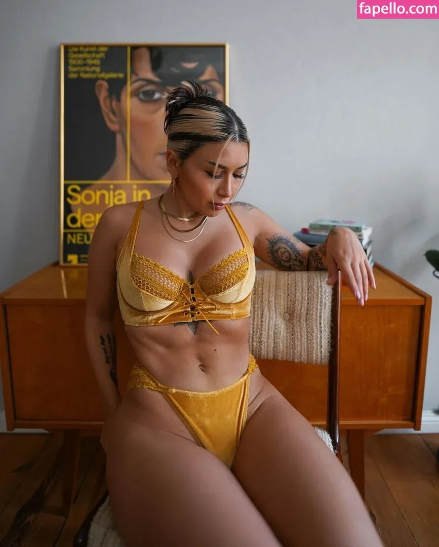 Salome Sylvana Onlyfans Photo Gallery 