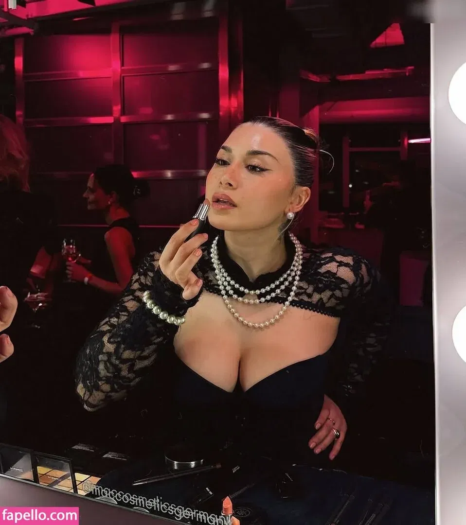 Salome Sylvana Onlyfans Photo Gallery 