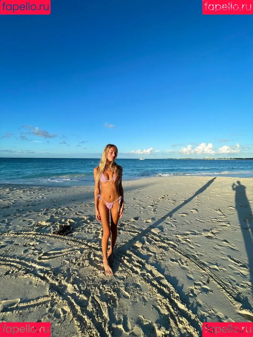 mayagjulian Onlyfans Photo Gallery 