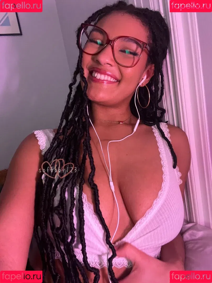 softbby123 Onlyfans Photo Gallery 