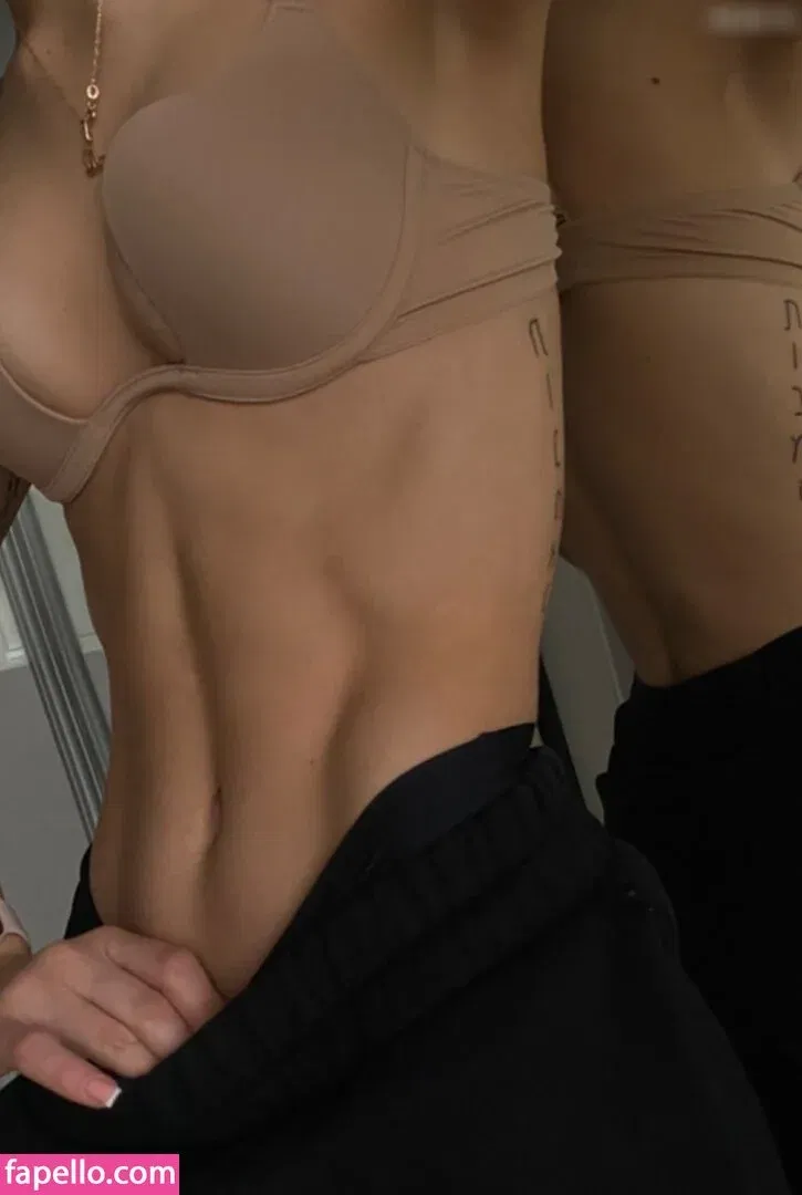 ivanovvvva_ Onlyfans Photo Gallery 