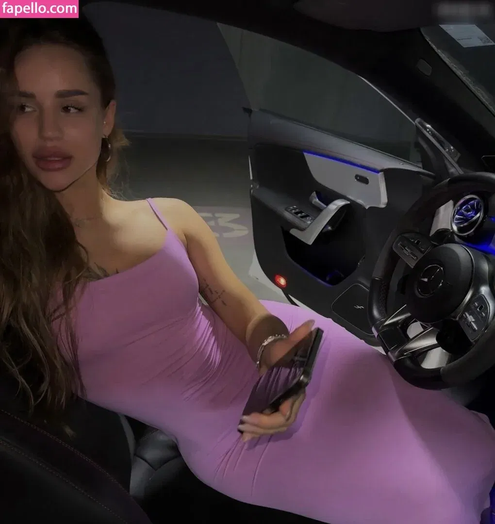 ivanovvvva_ Onlyfans Photo Gallery 