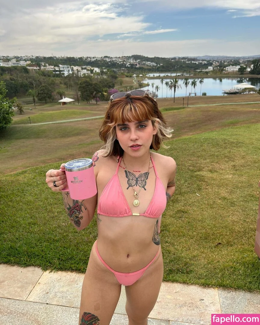 Amandinha Ribeiro Onlyfans Photo Gallery 