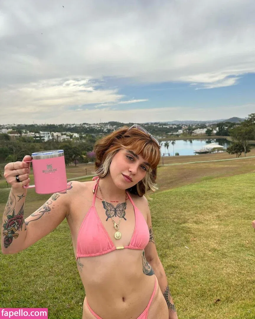 Amandinha Ribeiro Onlyfans Photo Gallery 