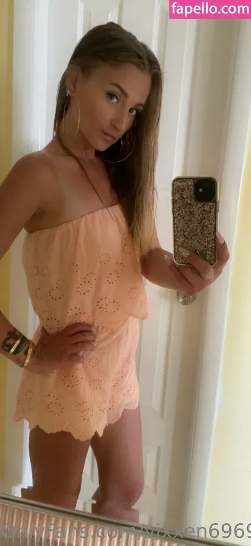 vixxen6969 Onlyfans Photo Gallery 