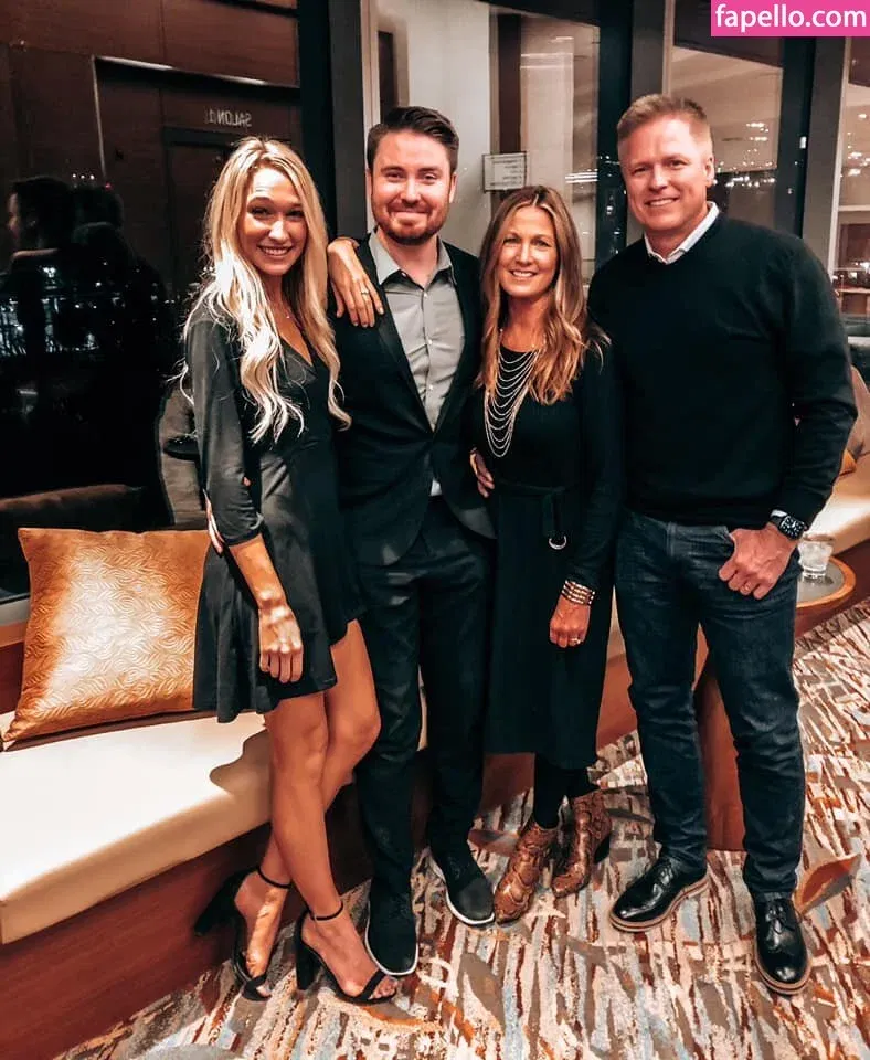 Kalee Kowalski Onlyfans Photo Gallery 