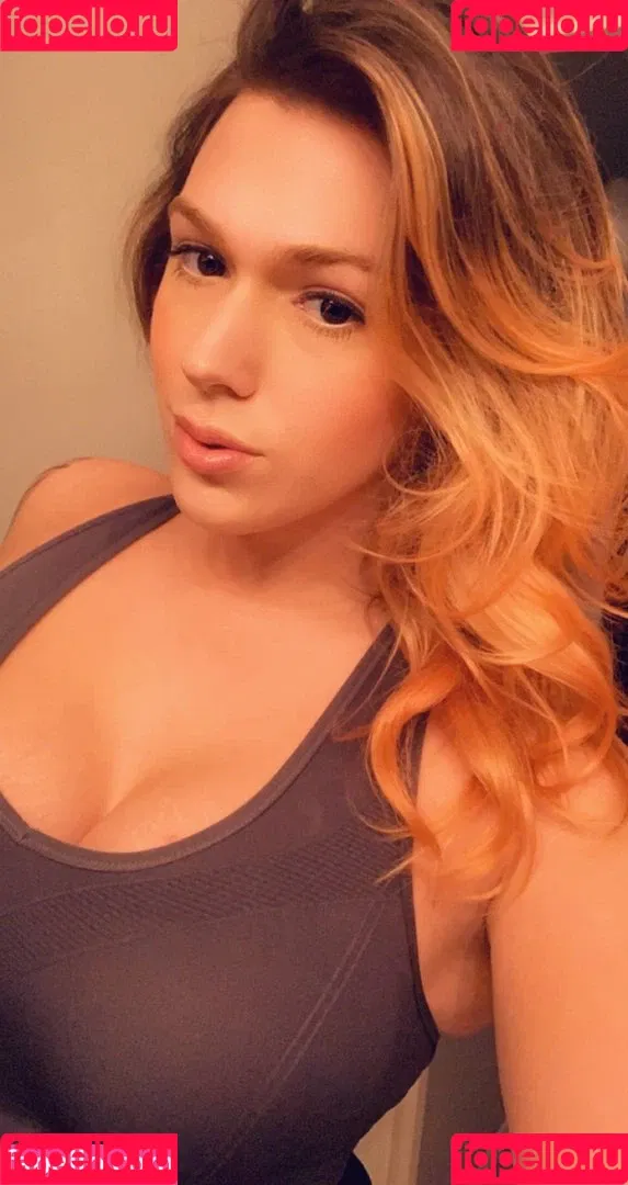 Aspen Brooks Onlyfans Photo Gallery 
