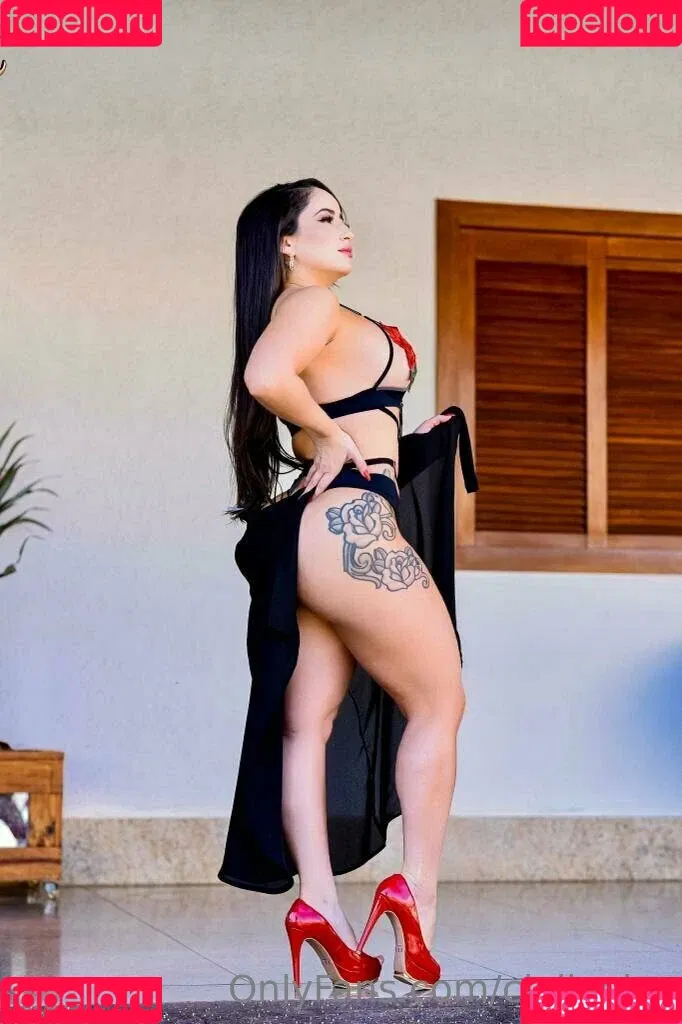Cielly Paiva Onlyfans Photo Gallery 