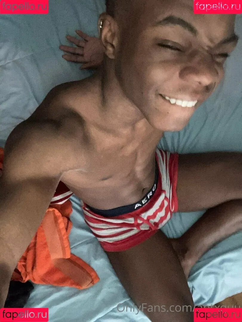 antxquu Onlyfans Photo Gallery 