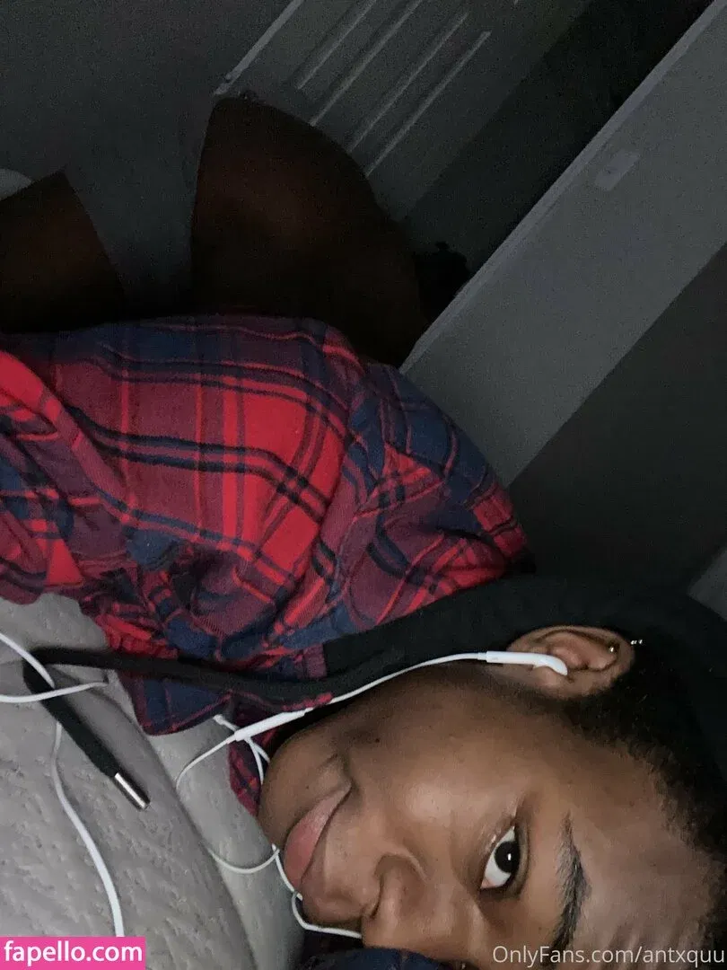 antxquu Onlyfans Photo Gallery 