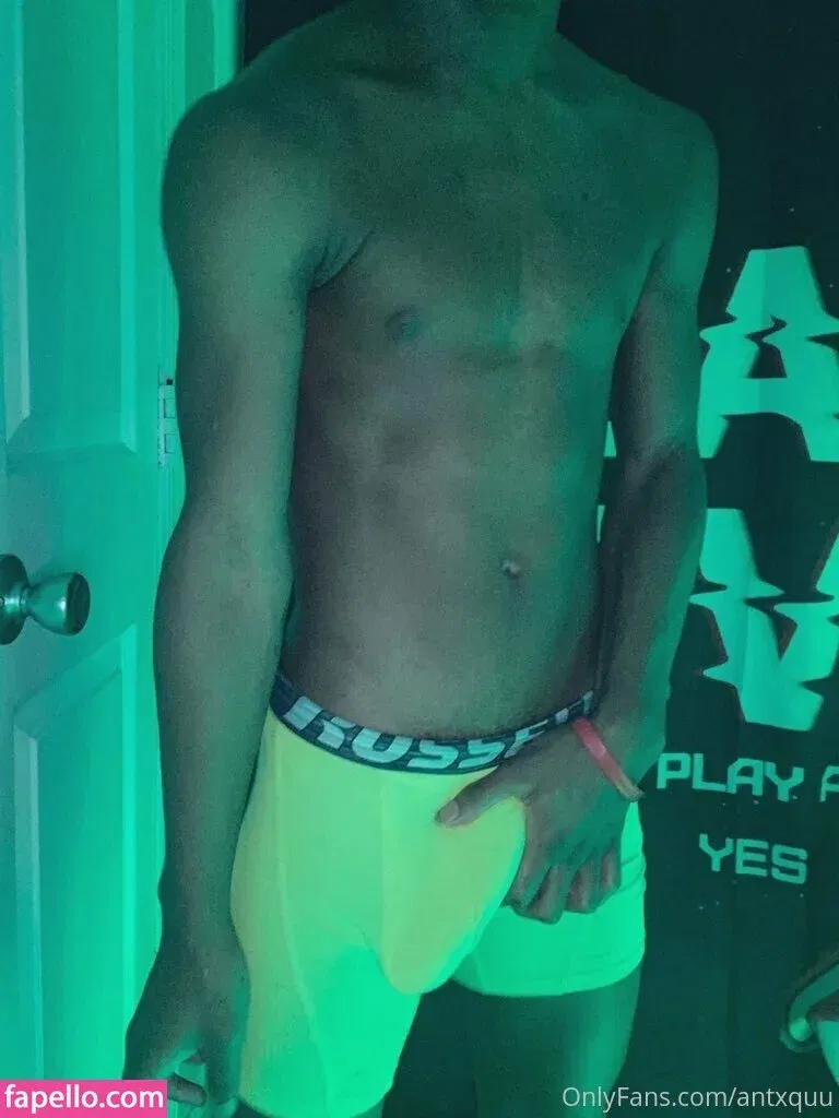 antxquu Onlyfans Photo Gallery 