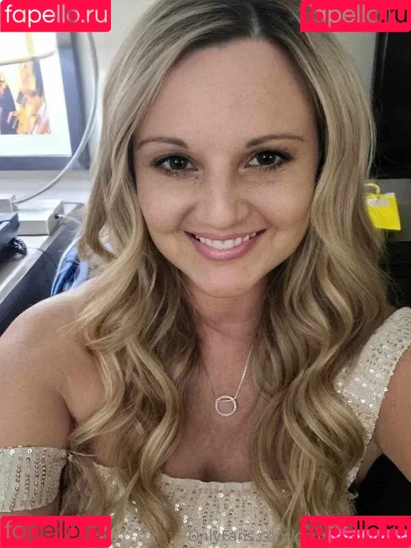 churchwifey_kk Onlyfans Photo Gallery 