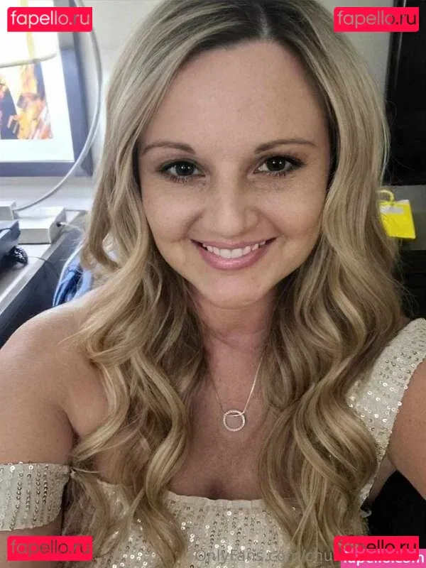 churchwifey_kk Onlyfans Photo Gallery 