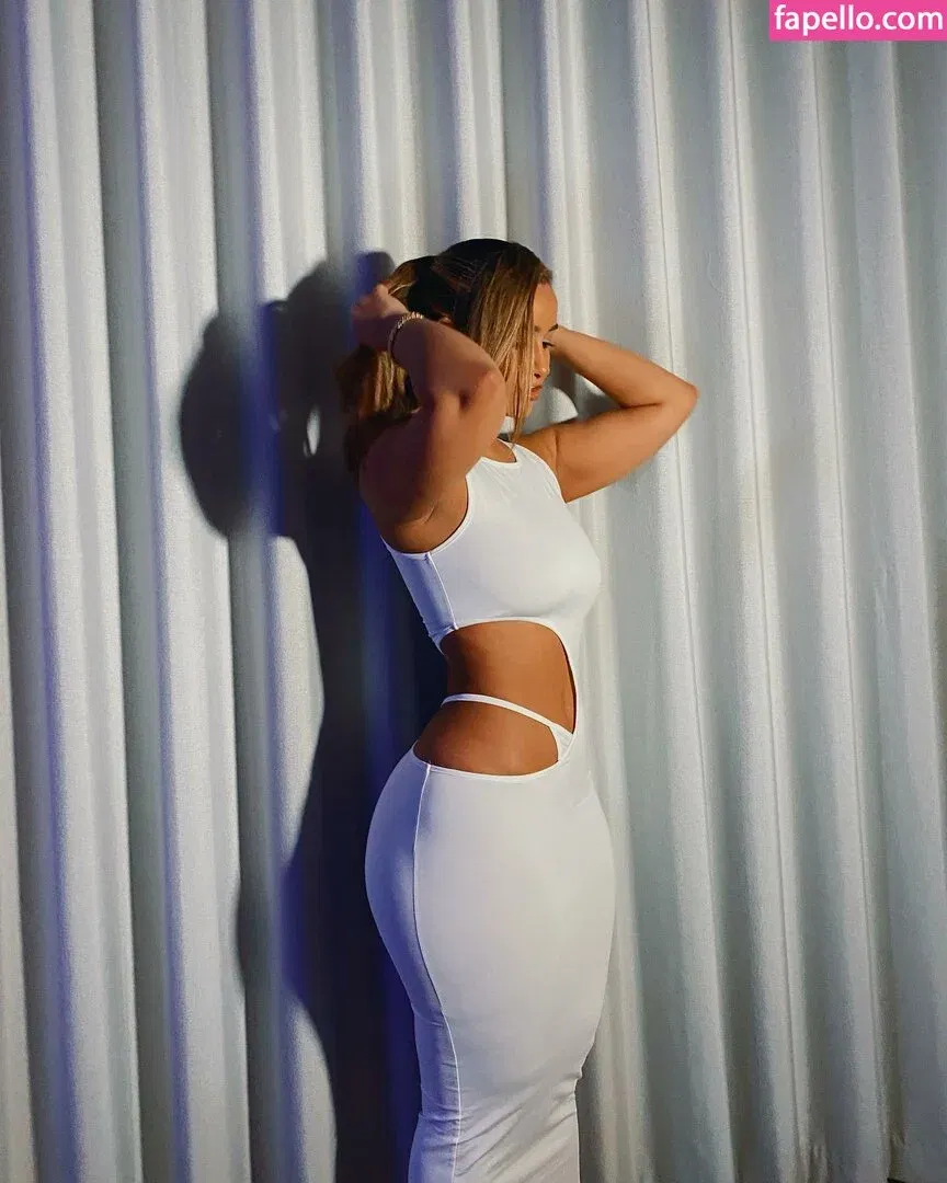 Carlaalison_n Onlyfans Photo Gallery 