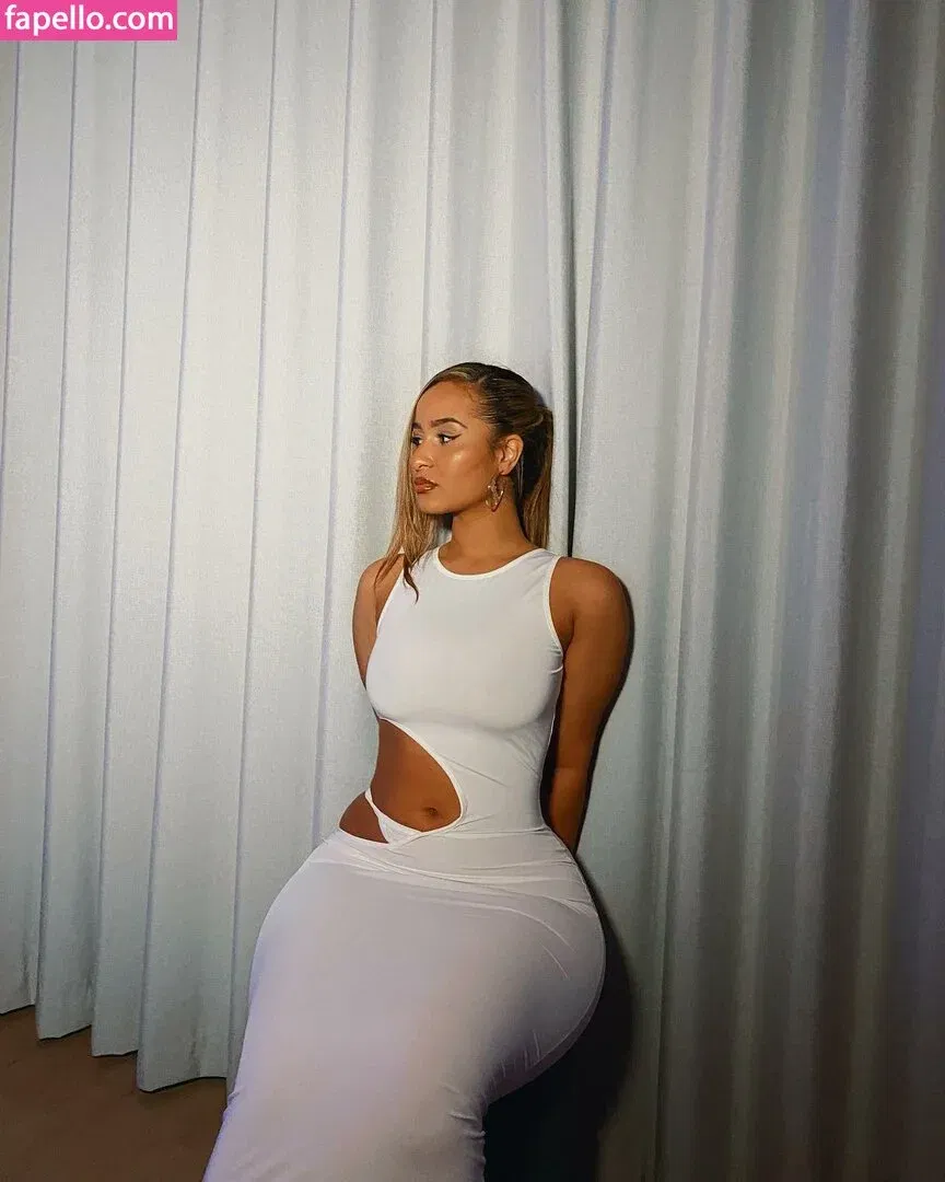 Carlaalison_n Onlyfans Photo Gallery 