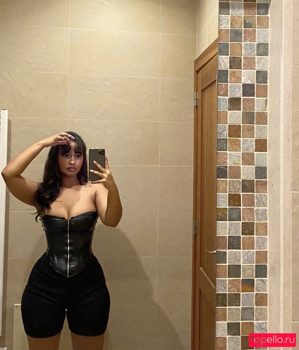 Carlaalison_n Nude Onlyfans Photo 34
