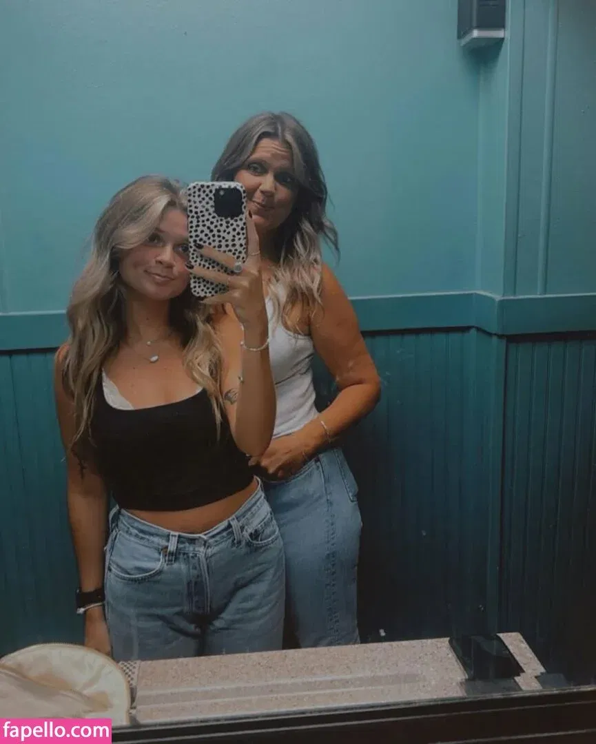 Ellabelle Onlyfans Photo Gallery 