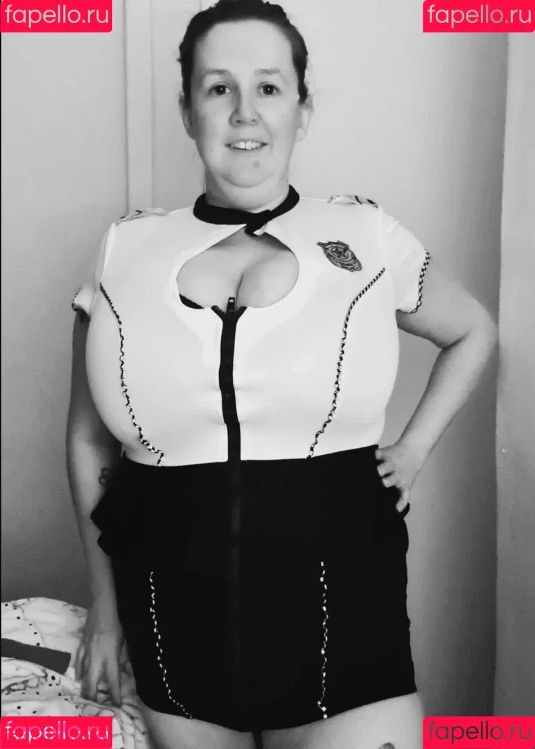 Kelly K Cups Onlyfans Photo Gallery 