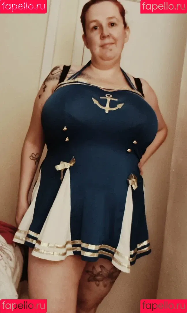 Kelly K Cups Onlyfans Photo Gallery 